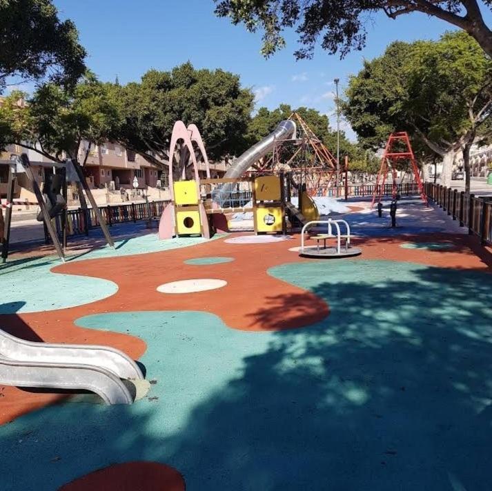 Habitacion Avilena Tropical En Aguadulce 阿尔梅里亚 外观 照片