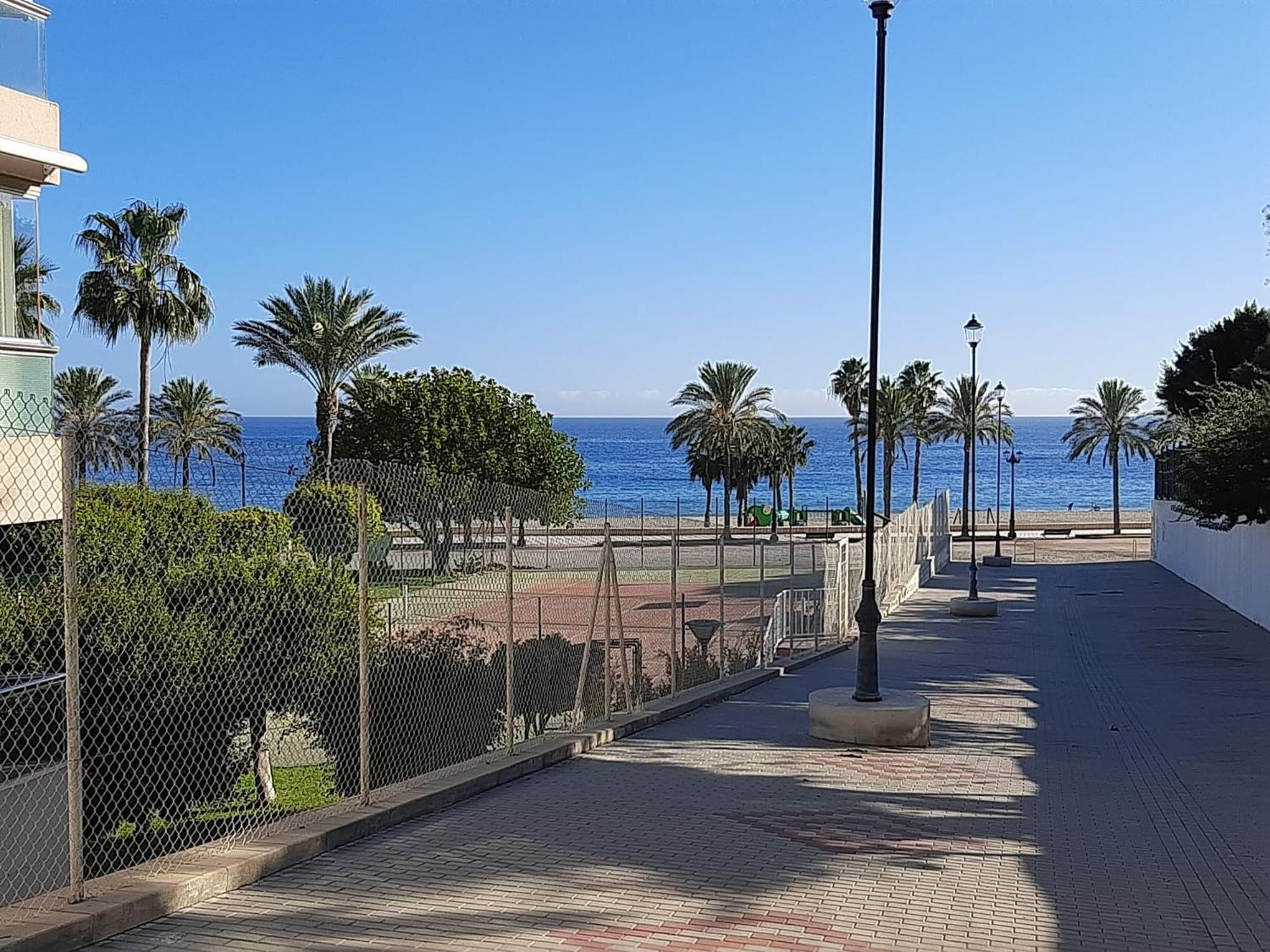 Habitacion Avilena Tropical En Aguadulce 阿尔梅里亚 外观 照片